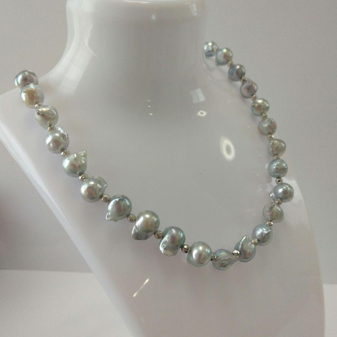 Ayukawa Akoya pearl necklace with 8.5mm natural gray pearls and silver resin beads on stainless steel adjuster