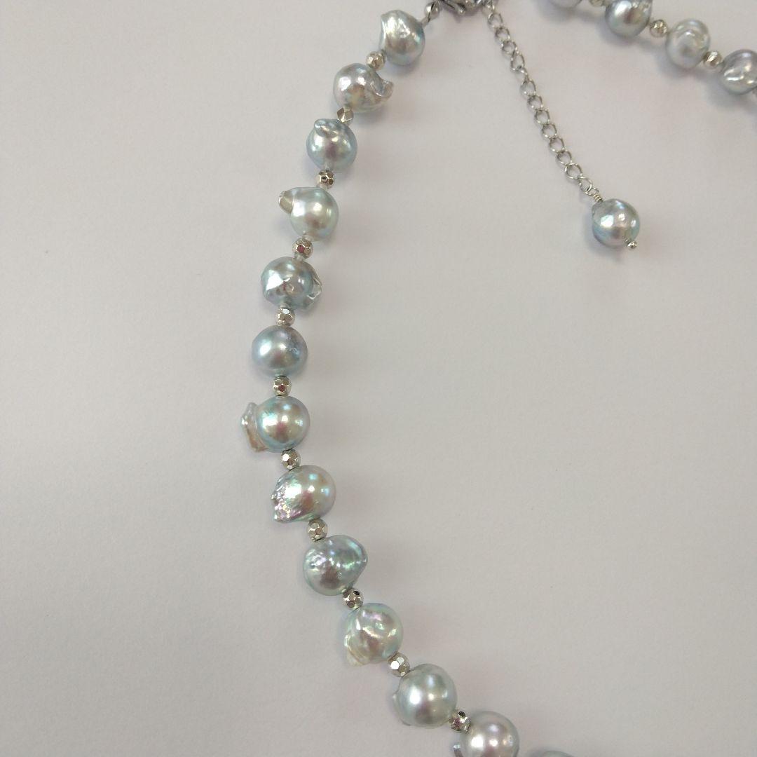 Ayukawa Akoya pearl necklace with 8.5mm natural gray pearls and silver resin beads on stainless steel adjuster
