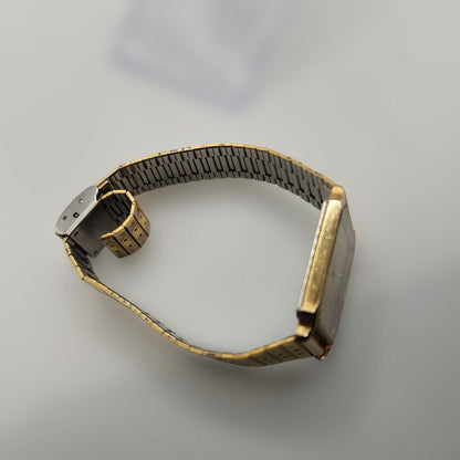 SEIKO DOLCE レクタンギュラー80年代 Quartz Men's Watch — Japanese