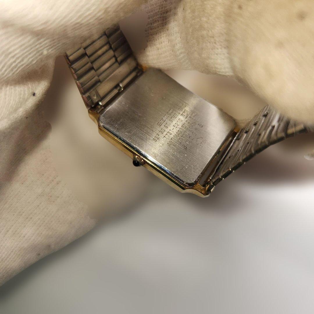 SEIKO DOLCE レクタンギュラー80年代 Quartz Men's Watch — Japanese