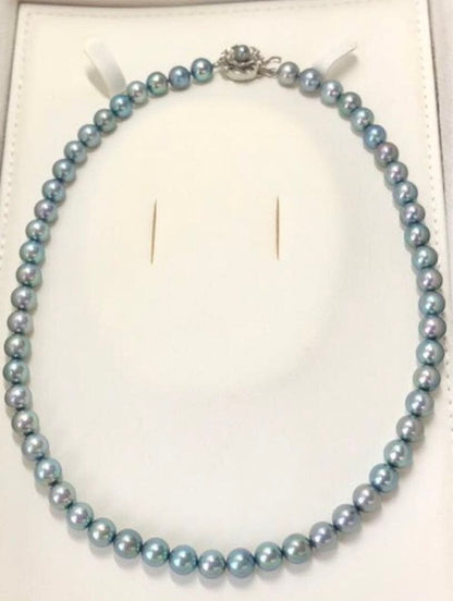 Akoya pearl necklace with blue-gray round pearls 8.0-8.5mm on silver clasp, 43cm length