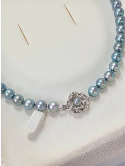 Akoya pearl necklace with blue-gray round pearls 8.0-8.5mm on silver clasp, 43cm length