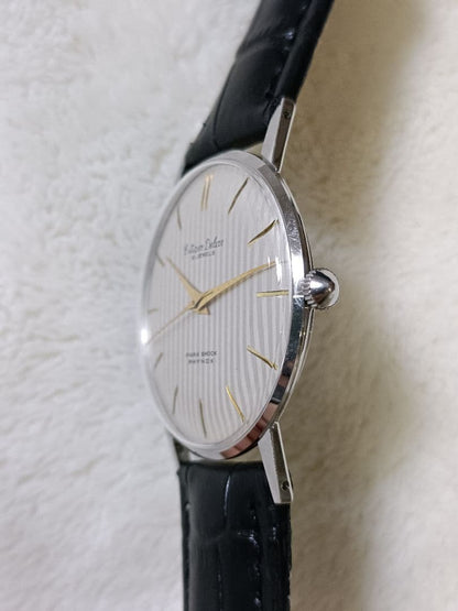 Citizen Deluxe Manual Men's Watch — Japanese