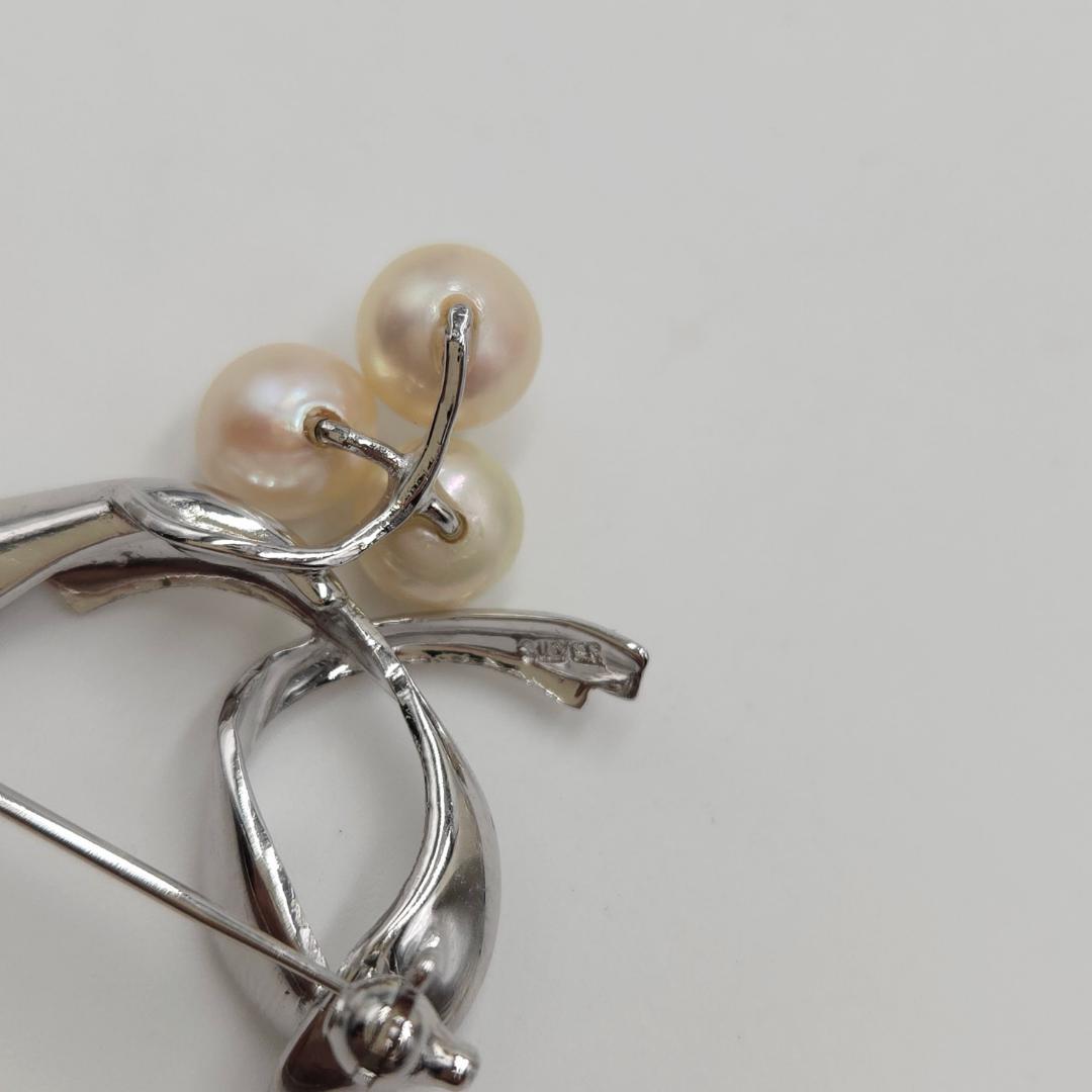 Set of 3 Akoya pearl brooches with white 6-7mm pearls and silver925 metal