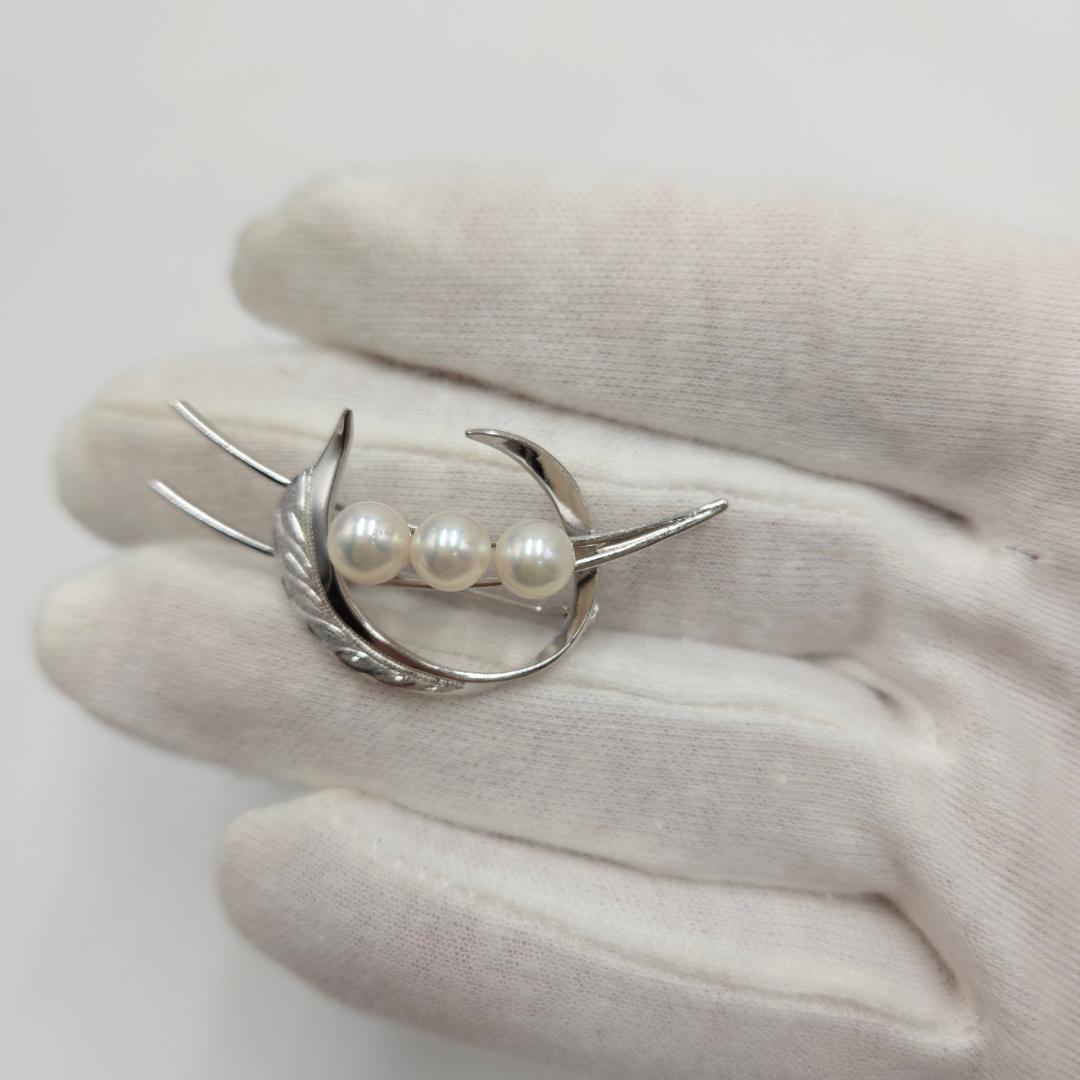 Set of 3 Akoya pearl brooches with white 6-7mm pearls and silver925 metal