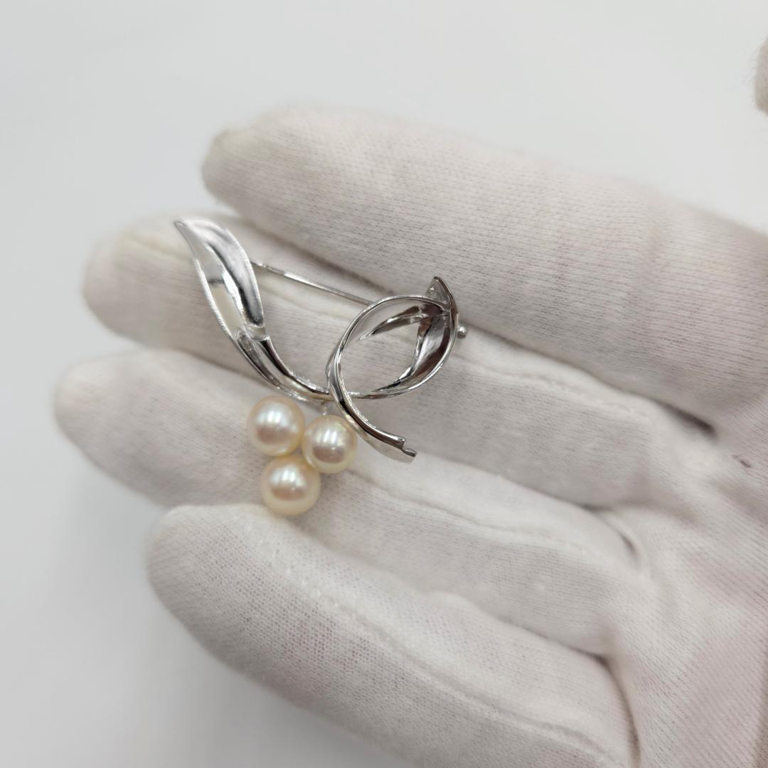 Set of 3 Akoya pearl brooches with white 6-7mm pearls and silver925 metal