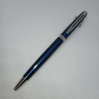 WATERMAN Metropolitan ES Blue CTBP ballpoint pen with sleek blue barrel and silver accents