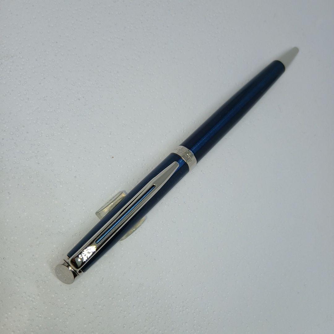 WATERMAN Metropolitan ES Blue CTBP ballpoint pen with sleek blue barrel and silver accents