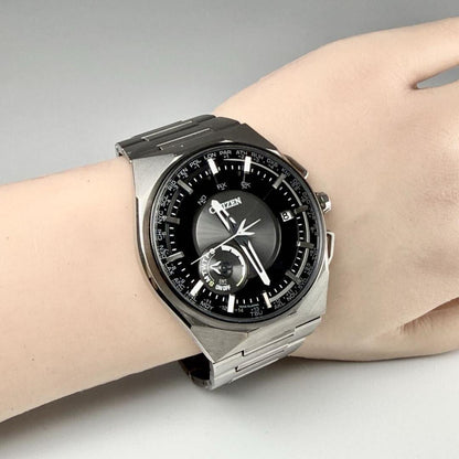 Citizen JJ075 Solar Men's Watch — Japanese