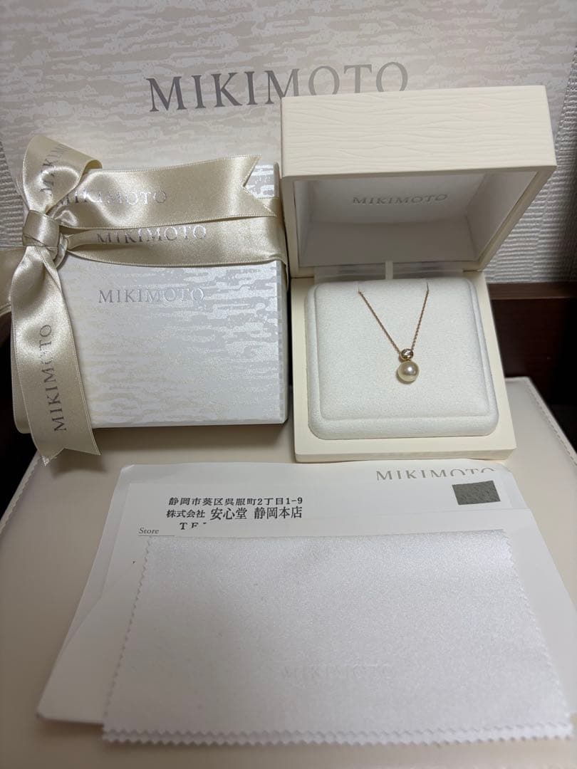 Law Pearl Diamond Pendant Necklace with 7.75mm pearl and diamond set in K18 rose gold