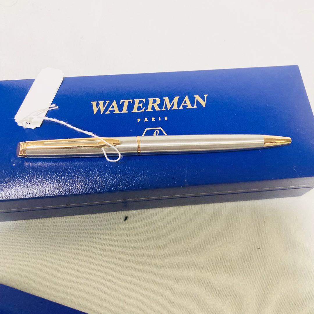 Waterman Metropolitan Essential CT ballpoint pen with chrome trim and 0.5mm tip on white background