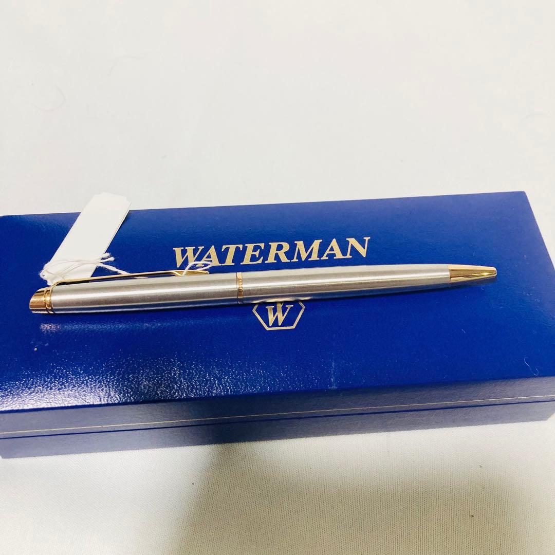 Waterman Metropolitan Essential CT ballpoint pen with chrome trim and 0.5mm tip on white background