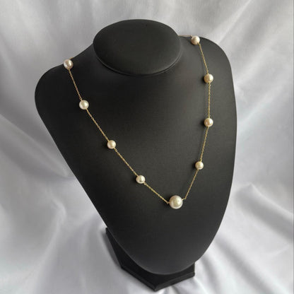 White Jewel Pearl Akoya combo necklace with large 11.3mm pearl and 6-7mm pearls on 42cm silver chain