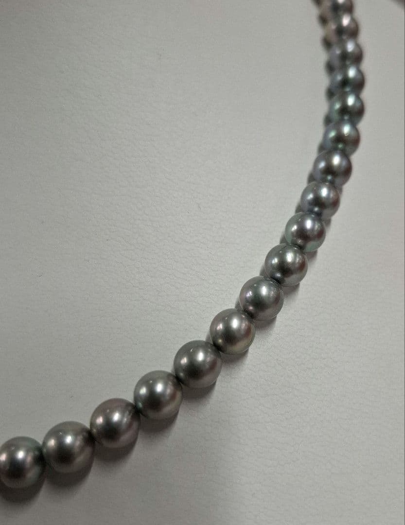 Tasaki Blue Gray Pearl Necklace 42 cm with matching Gray Pearl Prayer Beads Set