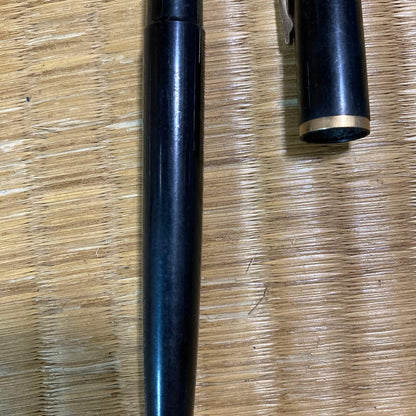 PILOT Fedora Nib fountain pen with black body and gold color decoration