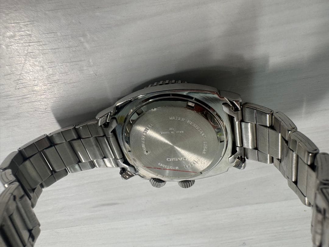 CASIO MTD-1049 Quartz Men's Watch — Japanese