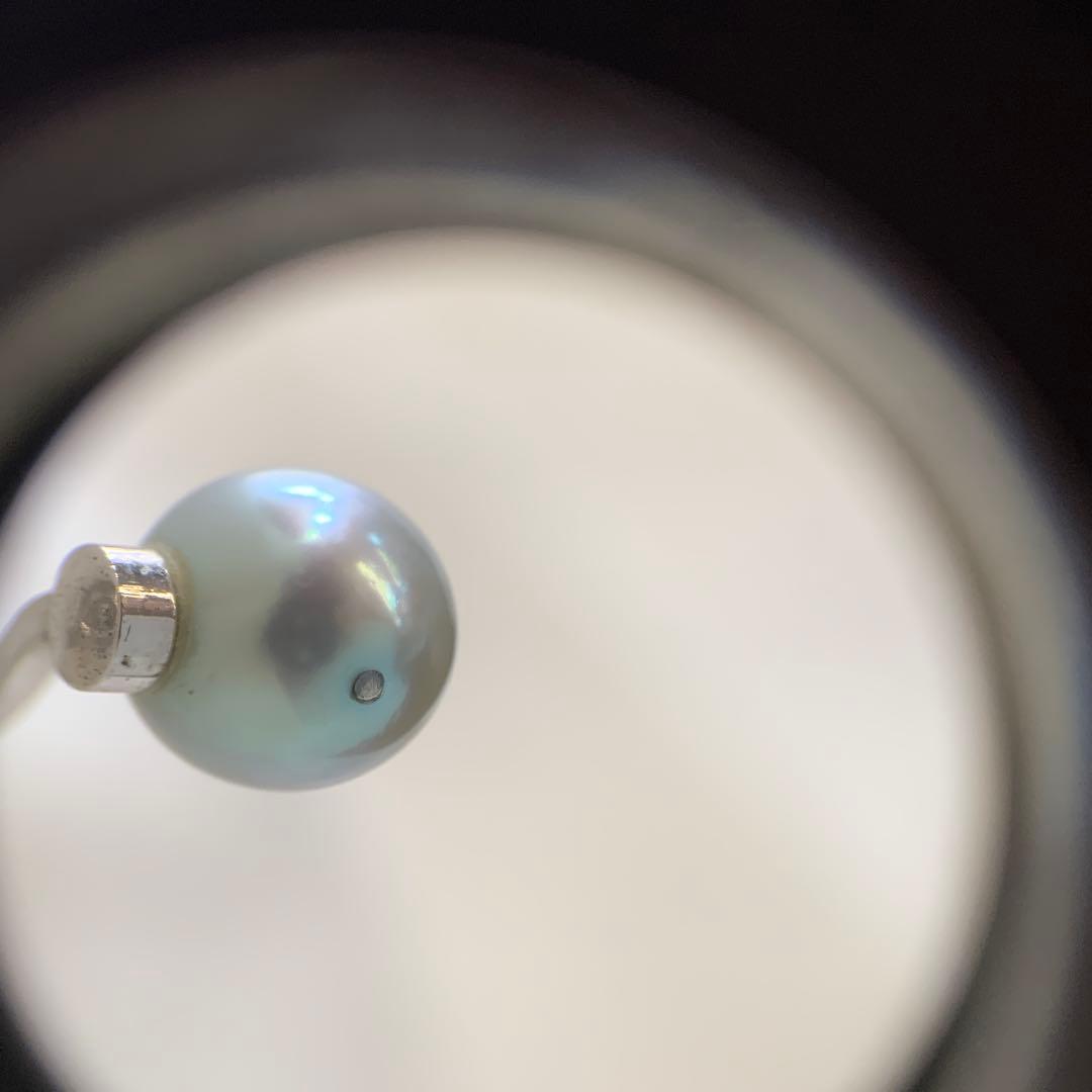 Tasaki Akoya gray pearl necklace and matching blue silver earrings set with rainbow luster