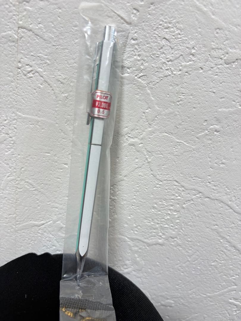Pilot Quatro Quattro mechanical pencil in mint green metal, unused, 6.7 inches long, shown in new condition
