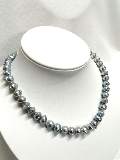 Akoya Pearl Gray Baroque Necklace featuring 9-8 mm pearls on a 43 cm chain