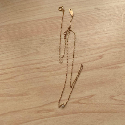 Agete diamond necklace in 10K yellow gold with a 0.05ct single diamond pendant