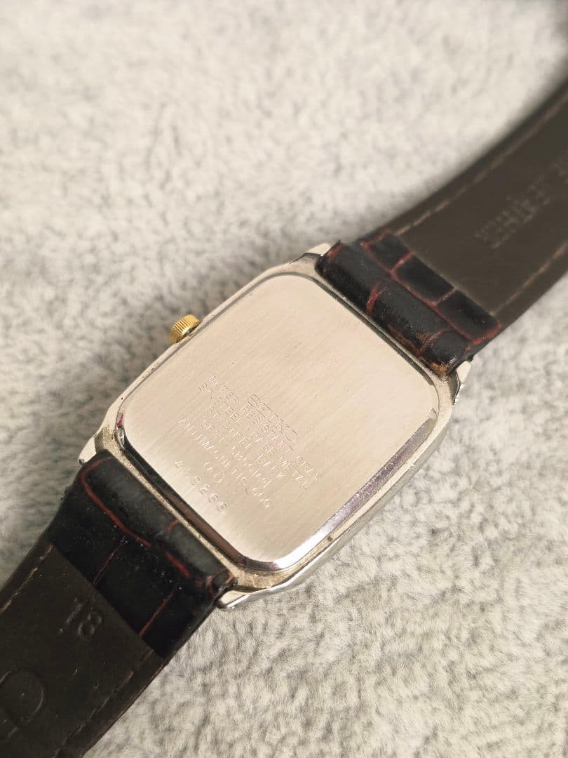 SEIKO SPIRIT T43 Quartz Men's Watch — Japanese