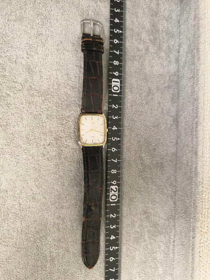 SEIKO SPIRIT T43 Quartz Men's Watch — Japanese