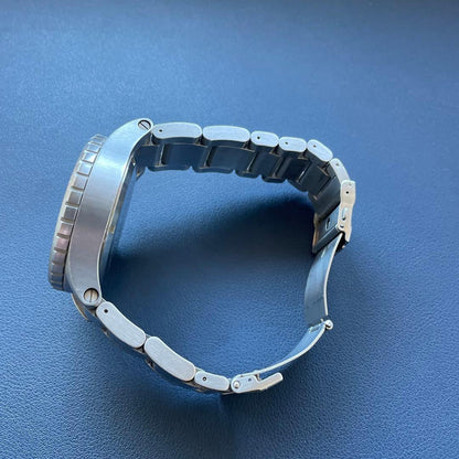 NIXON 300m Diver Series Men's Watch — Japanese