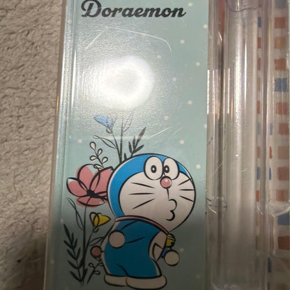 PILOT Kakuno Doraemon fountain pen set with pink and blue pens featuring triangular grips