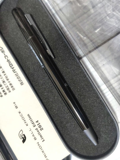 Pilot FriXion Ball Knock Biz Limited Edition 2014 black pen with glossy lacquer coating