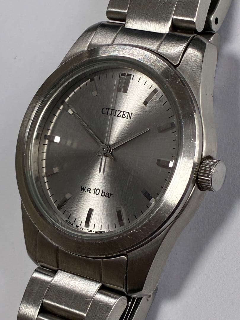Citizen V157-0BX0 Quartz Men's Watch — Japanese