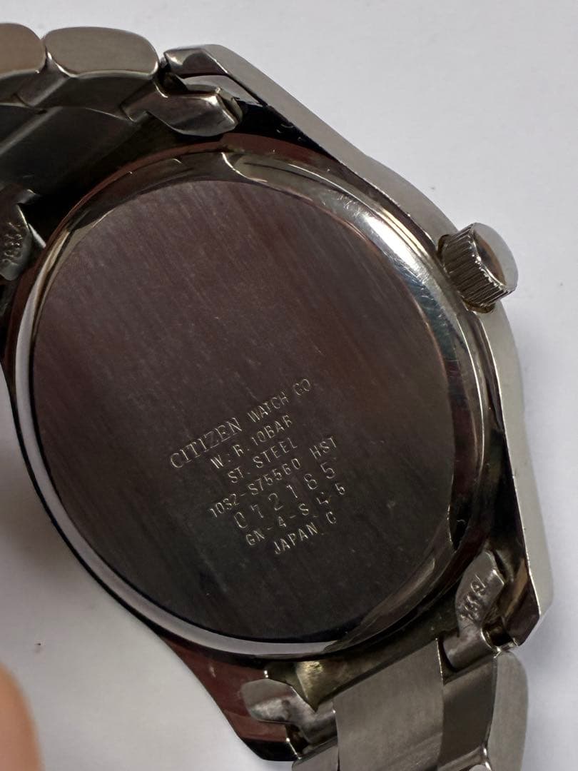 Citizen V157-0BX0 Quartz Men's Watch — Japanese