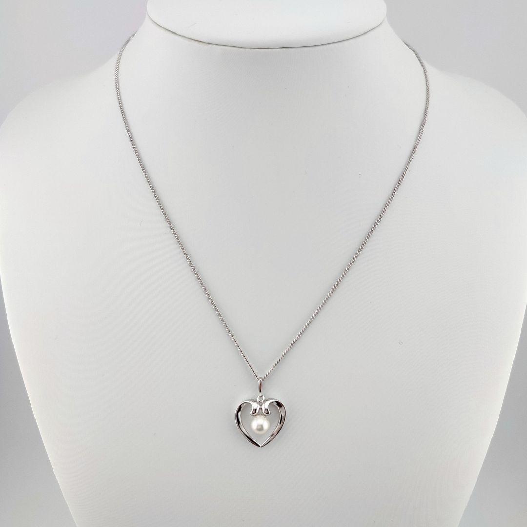 Mikimoto Open Heart Pearl Necklace with silver pendant and 6mm pearl on a silver 925 chain