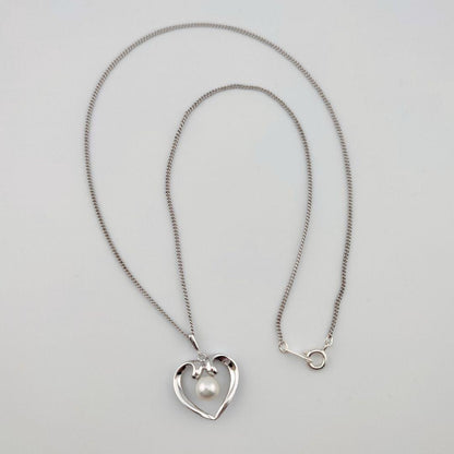Mikimoto Open Heart Pearl Necklace with silver pendant and 6mm pearl on a silver 925 chain