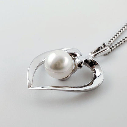 Mikimoto Open Heart Pearl Necklace with silver pendant and 6mm pearl on a silver 925 chain