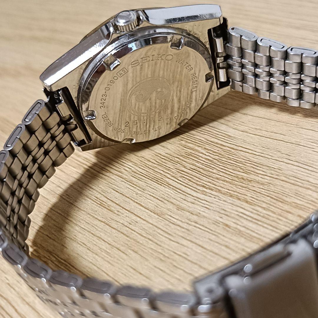 SEIKO Silver Wave Quartz Men's Watch — Japanese