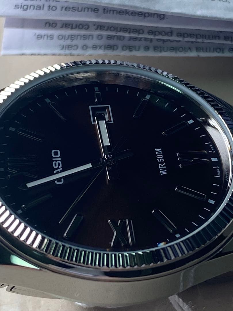 CASIO 2511 Quartz Men's Watch — Japanese