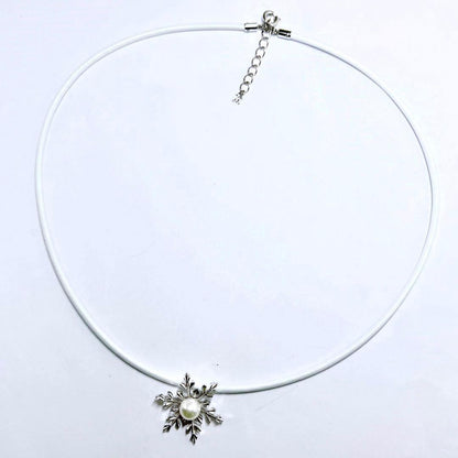 MIKIMOTO pearl necklace choker with crystal accents and 6.2 cm pearl on silver chain 43 cm long
