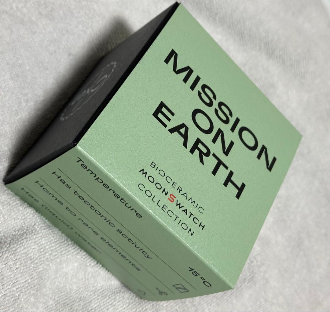 swatch MoonSwatch Mission on Earth Quartz Men's — Japanese