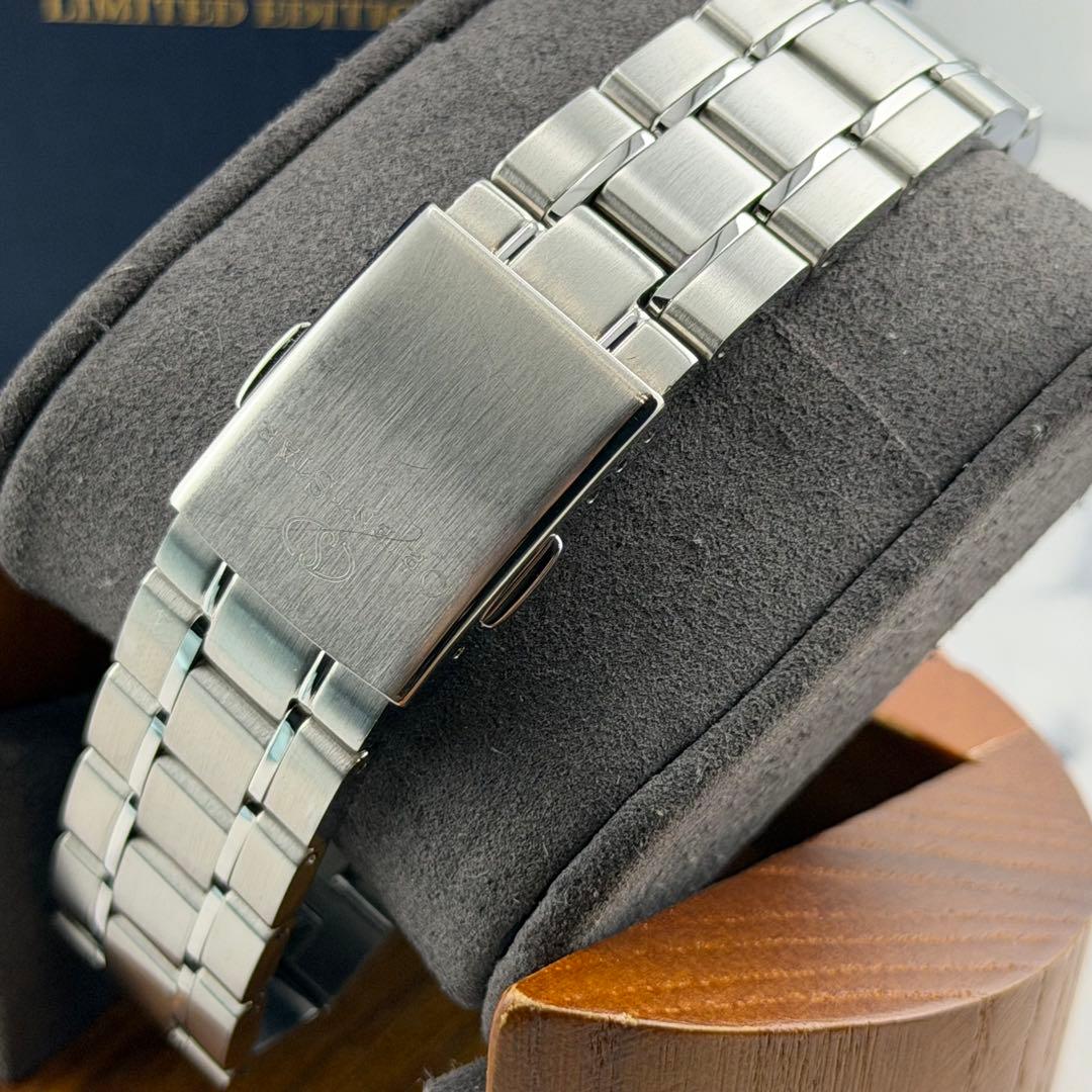 ORIENT RK-AU0114E Solar Men's Watch — Japanese