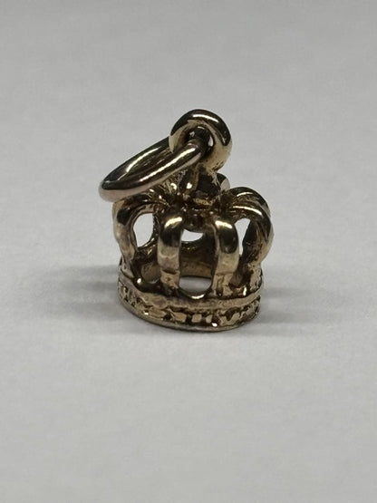 Agete 9K crown-shaped charm made of 375 gold with vintage design