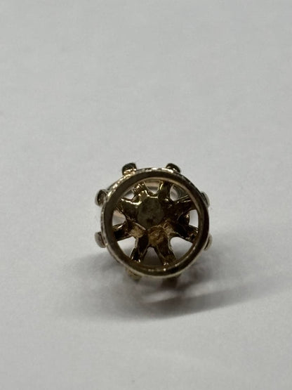 Agete 9K crown-shaped charm made of 375 gold with vintage design