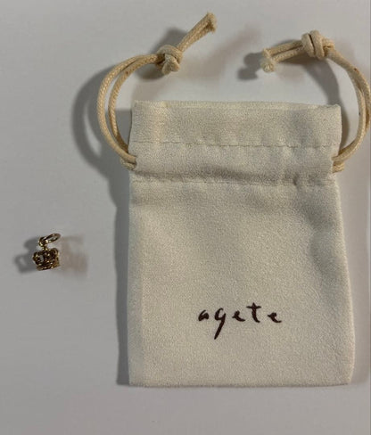 Agete 9K crown-shaped charm made of 375 gold with vintage design