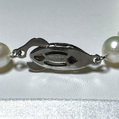Akoya Pearl Hanadama grade necklace with round white pearls sized 6.6 to 7.0mm on a 41.5cm strand
