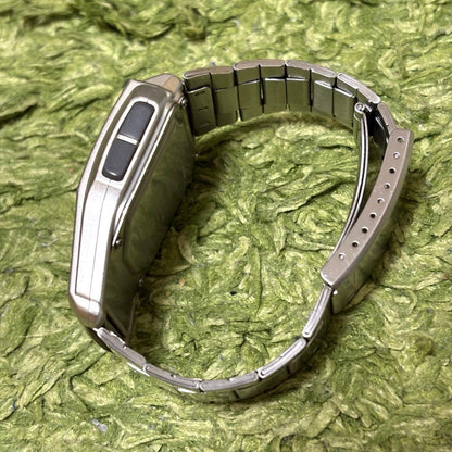CASIO DBC‑32 Digital Men's Watch — Japanese