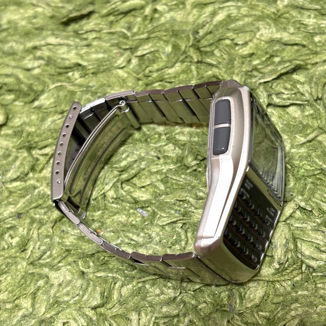 CASIO DBC‑32 Digital Men's Watch — Japanese