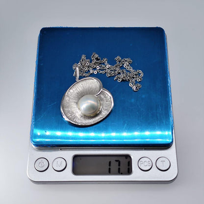 TASAKI Mabe Pearl Pendant with large 17.6mm pearl, rainbow luster, silver 925 chain