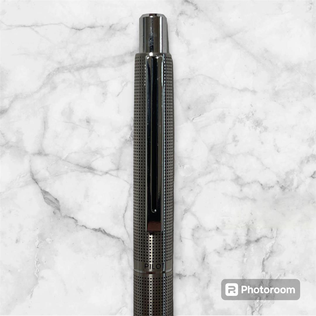 Silver Pilot Mechanical Pencil featuring etching process finish and smooth lead feed mechanism
