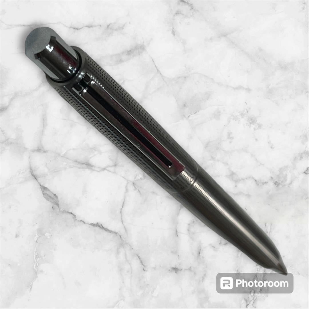 Silver Pilot Mechanical Pencil featuring etching process finish and smooth lead feed mechanism