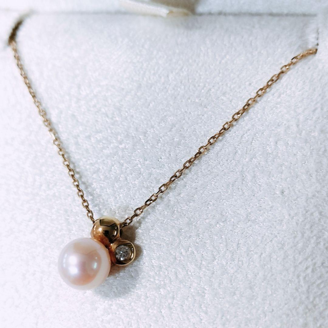 Mikimoto Perlezza necklace with 6mm Akoya pearls and diamonds on 18K yellow gold chain, 40 cm length