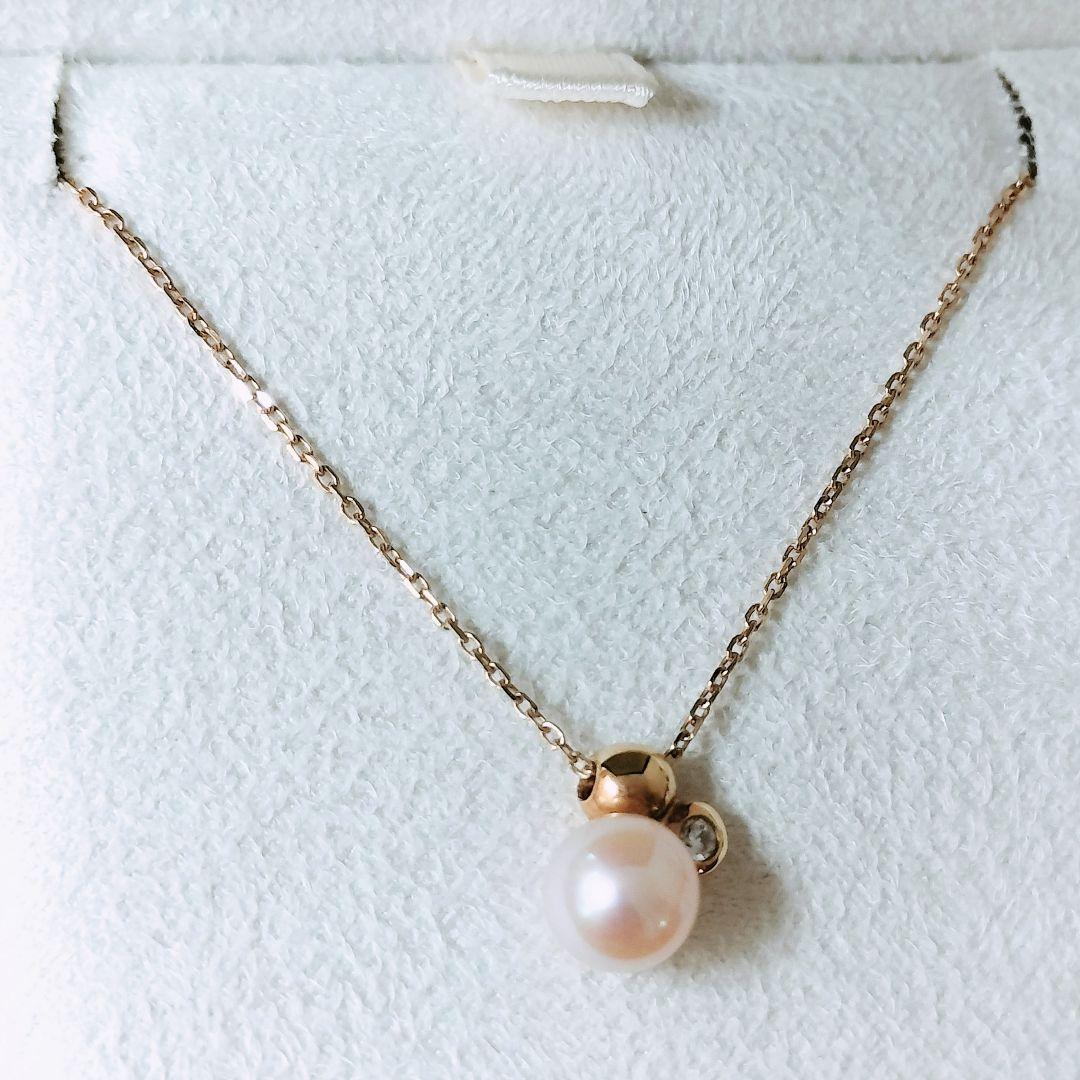 Mikimoto Perlezza necklace with 6mm Akoya pearls and diamonds on 18K yellow gold chain, 40 cm length
